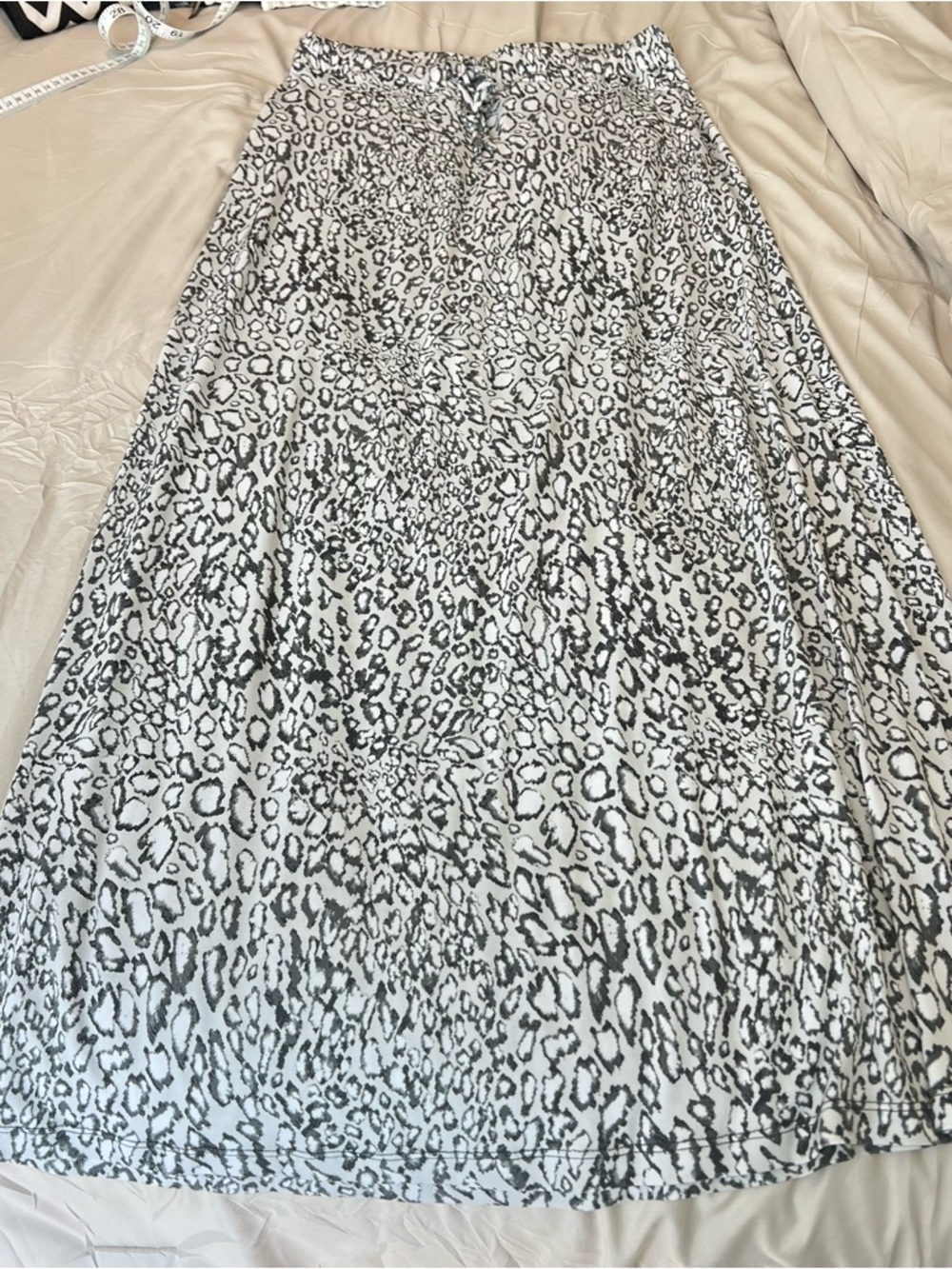 Michael Kors Silver and White Leopard Print Maxi Skirt